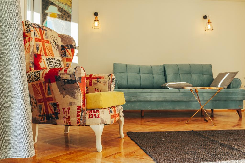 Artsy Old Town Apartment Букурещ Екстериор снимка