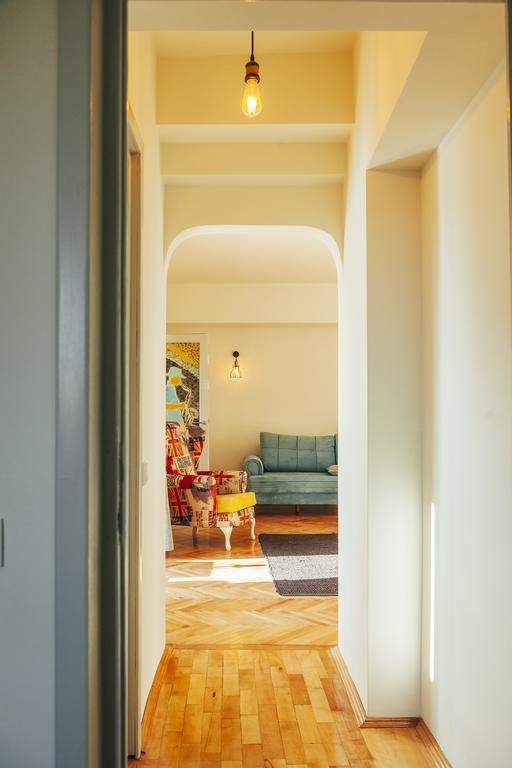 Artsy Old Town Apartment Букурещ Екстериор снимка