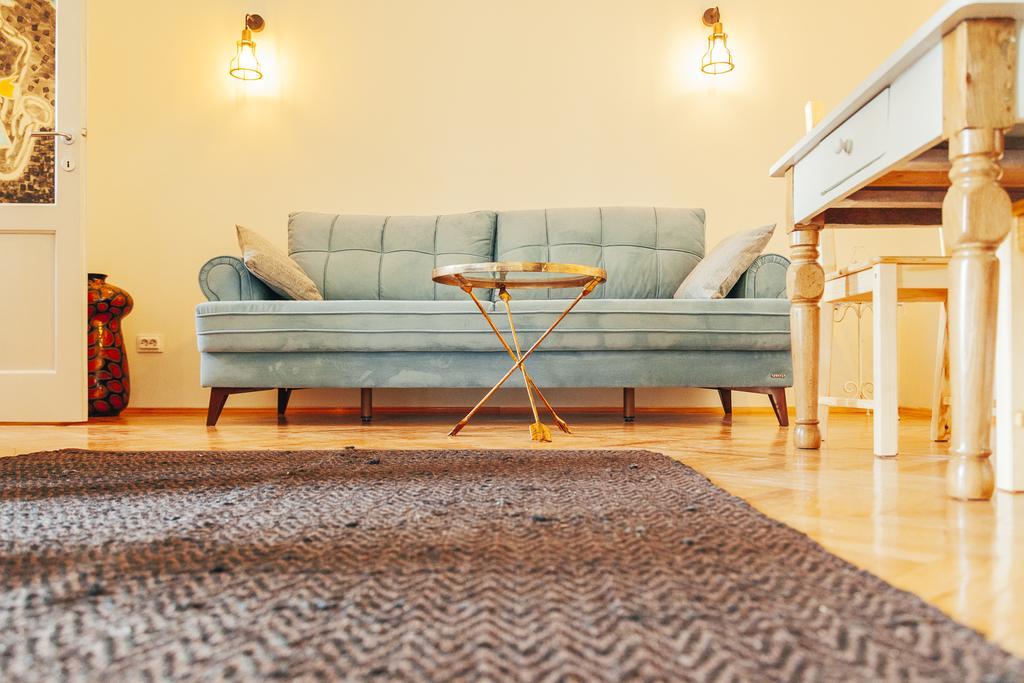 Artsy Old Town Apartment Букурещ Екстериор снимка