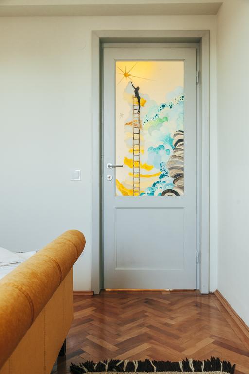 Artsy Old Town Apartment Букурещ Екстериор снимка